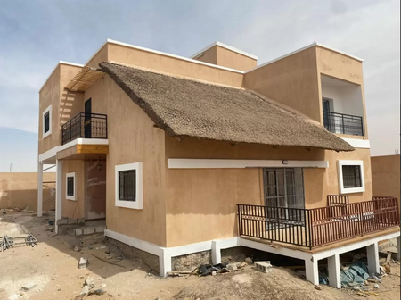Trois étudiants mauritaniens au cœur de l’innovation climatique à Nouakchott : les résultats d’une étude scientifique sur l’habitat bioclimatique HABIDEM