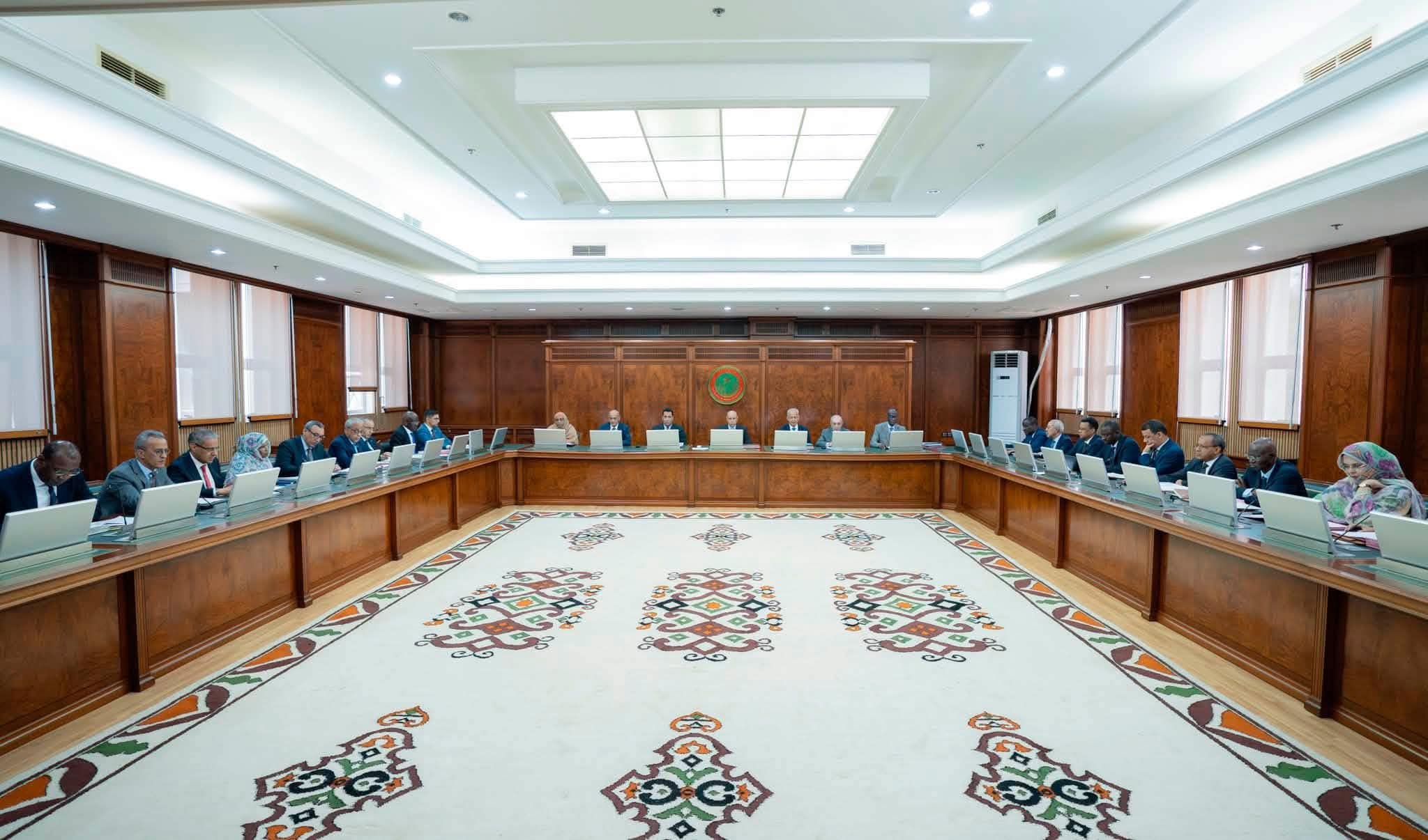 مجلس الوزراء يصادق على زيادة علاوات المدرسين (بيان)