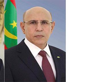رئيس الجمهورية يهنئ عددا من رؤساء الدول بعيد بلدانهم الوطني