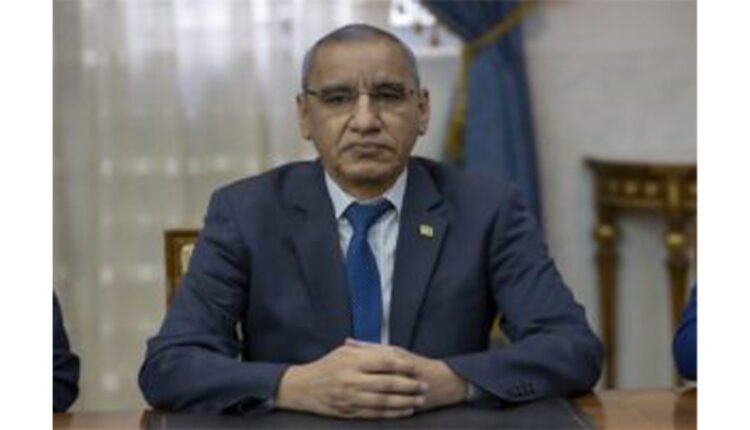 وزير الداخلية يعود إلى نواكشوط قادما من المملكة المغربية