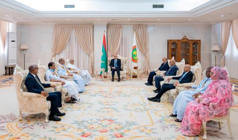 غزواني يتسلّم وثيقة الحوار الوطني إيذانًا بانطلاق مرحلة جديدة من المسار التشاوري