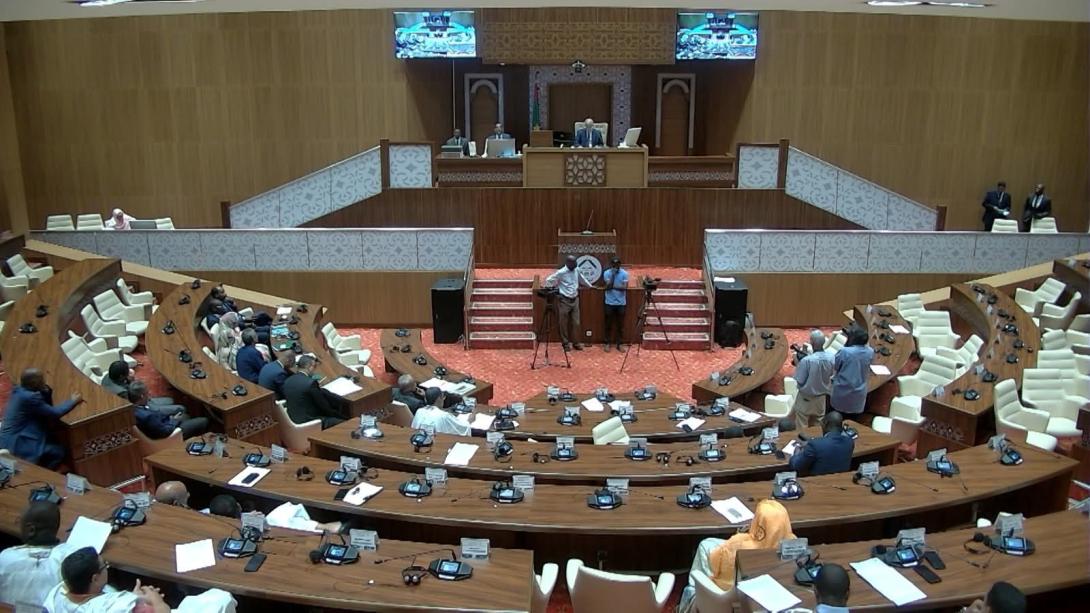 الإنصاف يختار ممثليه في قيادة البرلمان