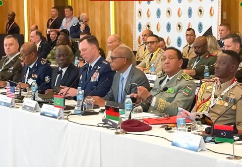 قائد الأركان العامة للجيوش يشارك في مؤتمر رؤساء أركان الدفاع الأفارقة بلواندا